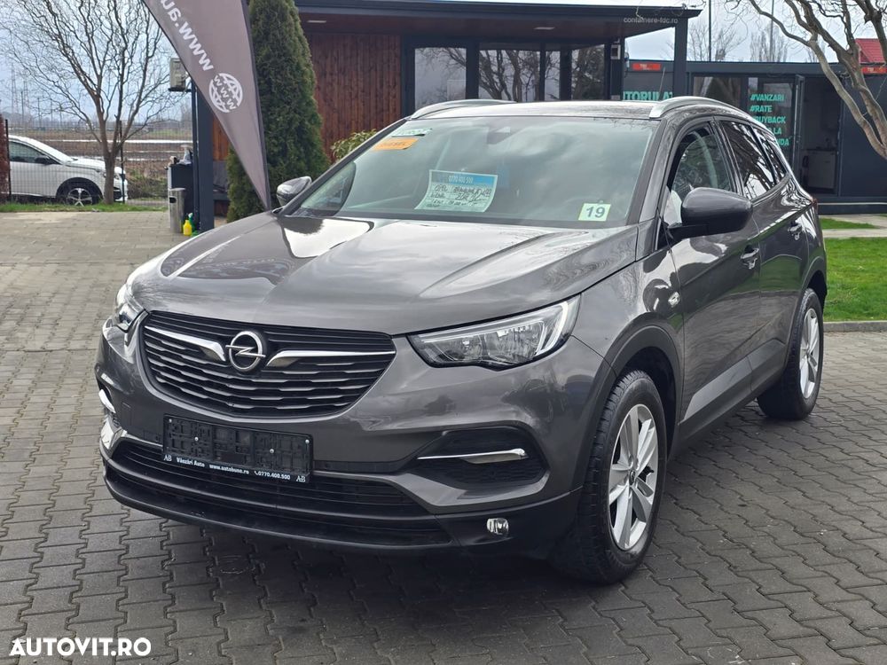 Opel Grandland X 1.6 START/STOP Enjoy - 2