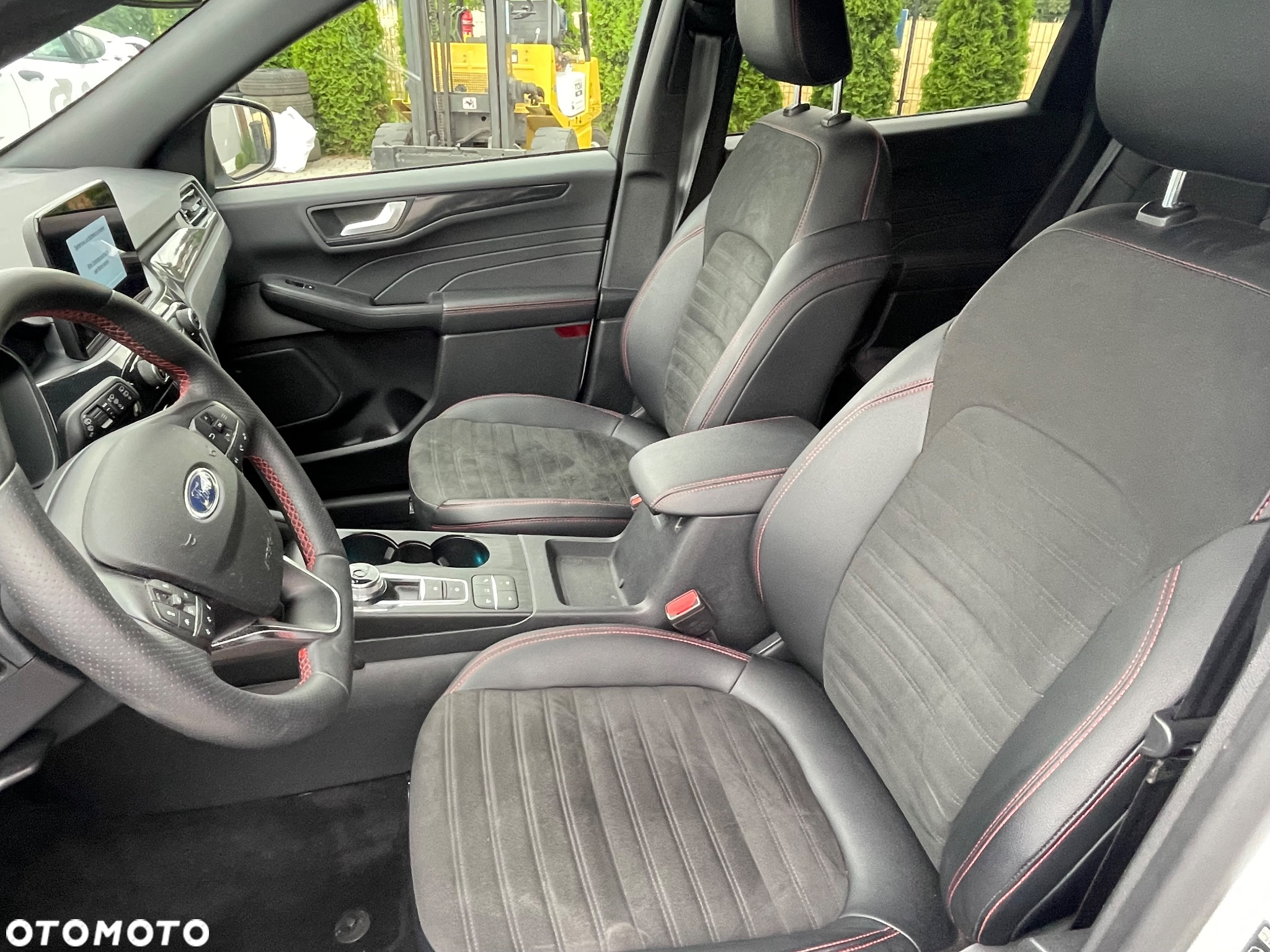Ford Kuga 2.5P PHEV FWD ST-Line X - 8