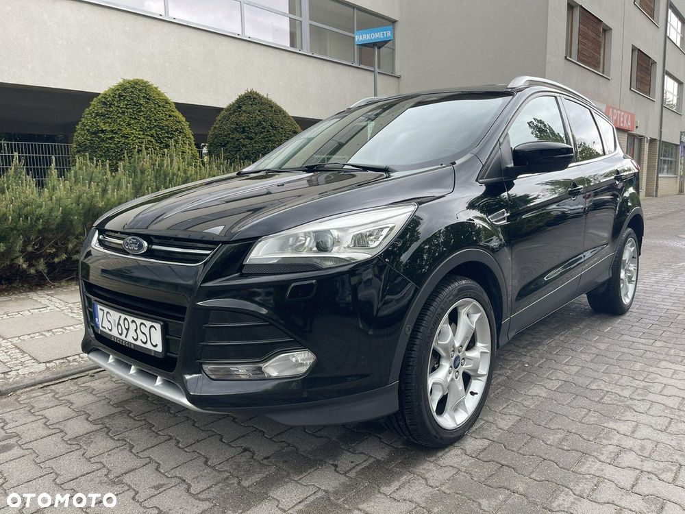 Ford Kuga - 1