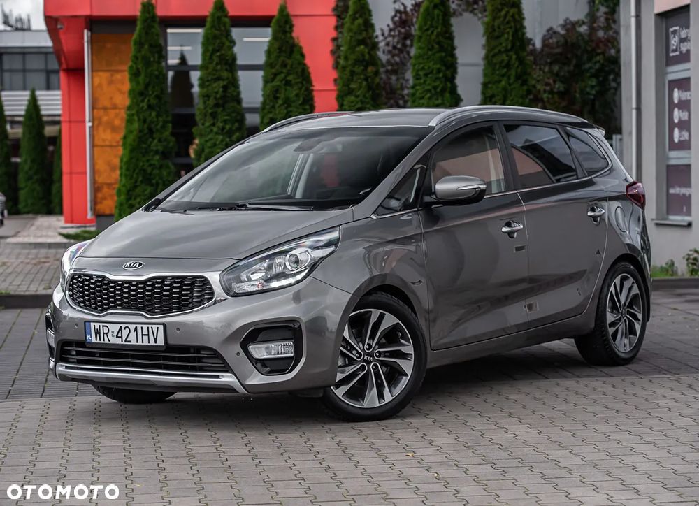 Kia Carens 1.7 CRDi L 7os - 4
