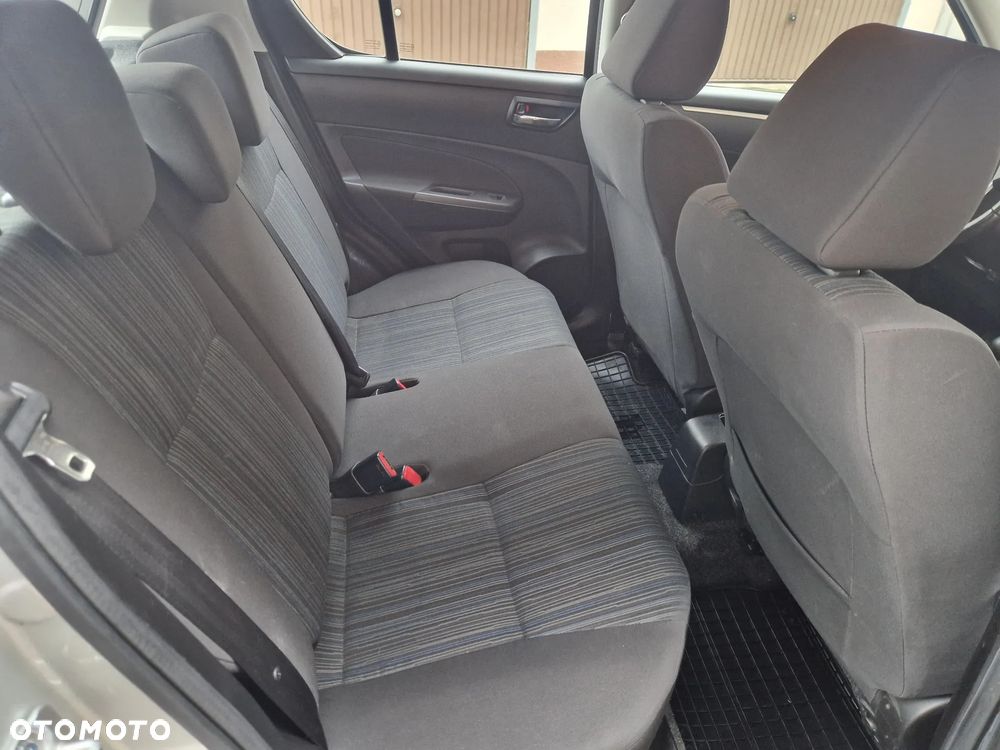 Suzuki Swift - 21