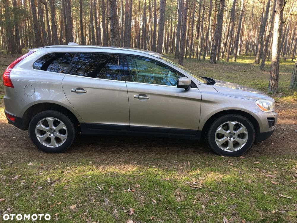 Volvo XC 60 3.2 AWD Ocean Race - 4