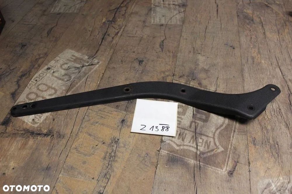 STELAŻ BŁOTNIKA WSPORNIK RAMA HARLEY SOFTAIL - 1