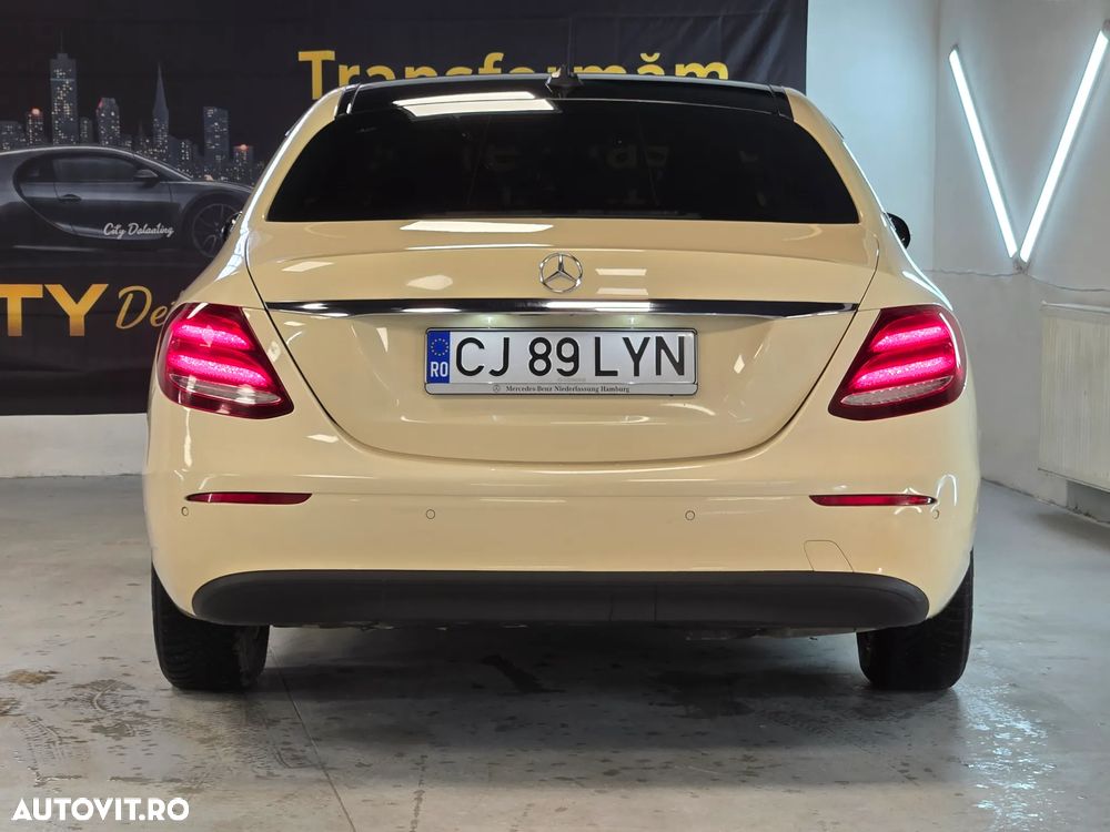 Mercedes-Benz E 200 d T-Modell Aut - 8