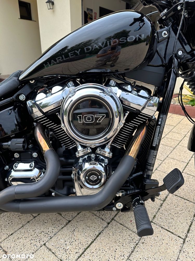 Harley-Davidson Softail Breakout - 6