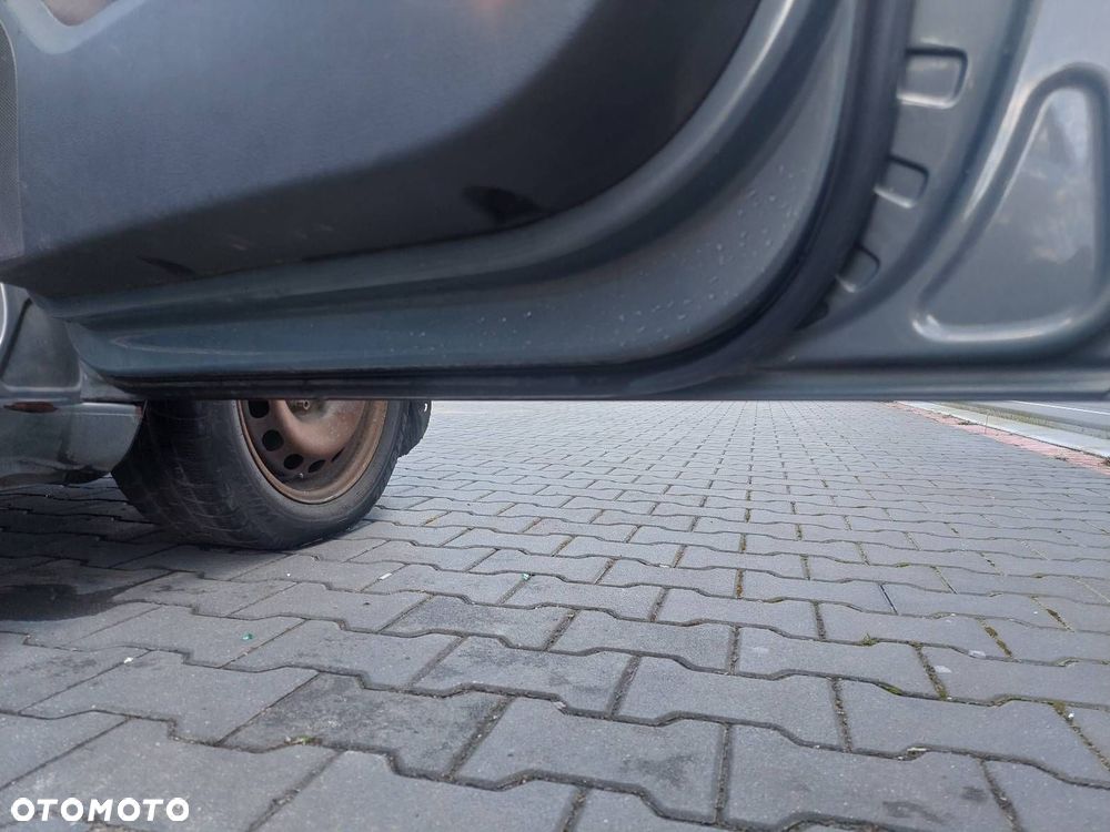 DRZWI KOMPLETNE PRAWY PRZÓD VOLKSWAGEN TOURAN I - 5