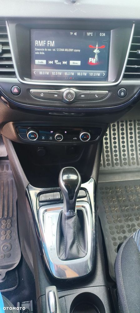 Opel Crossland X 1.2 T 120 Lat S&S - 10