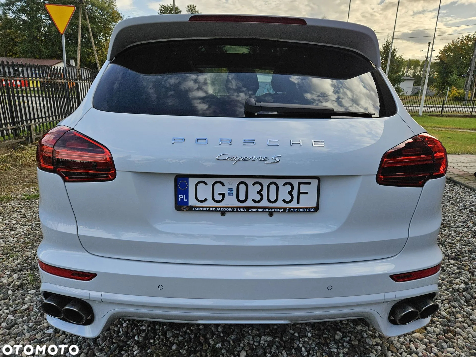 Porsche Cayenne S - 3