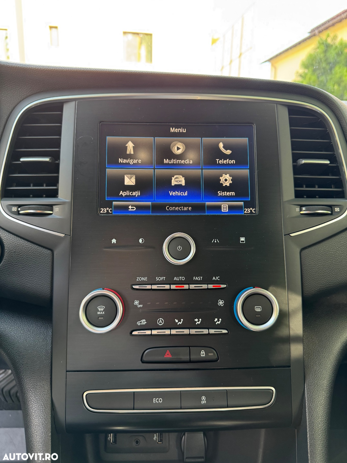 Renault Megane ENERGY dCi EDC Zen - 9