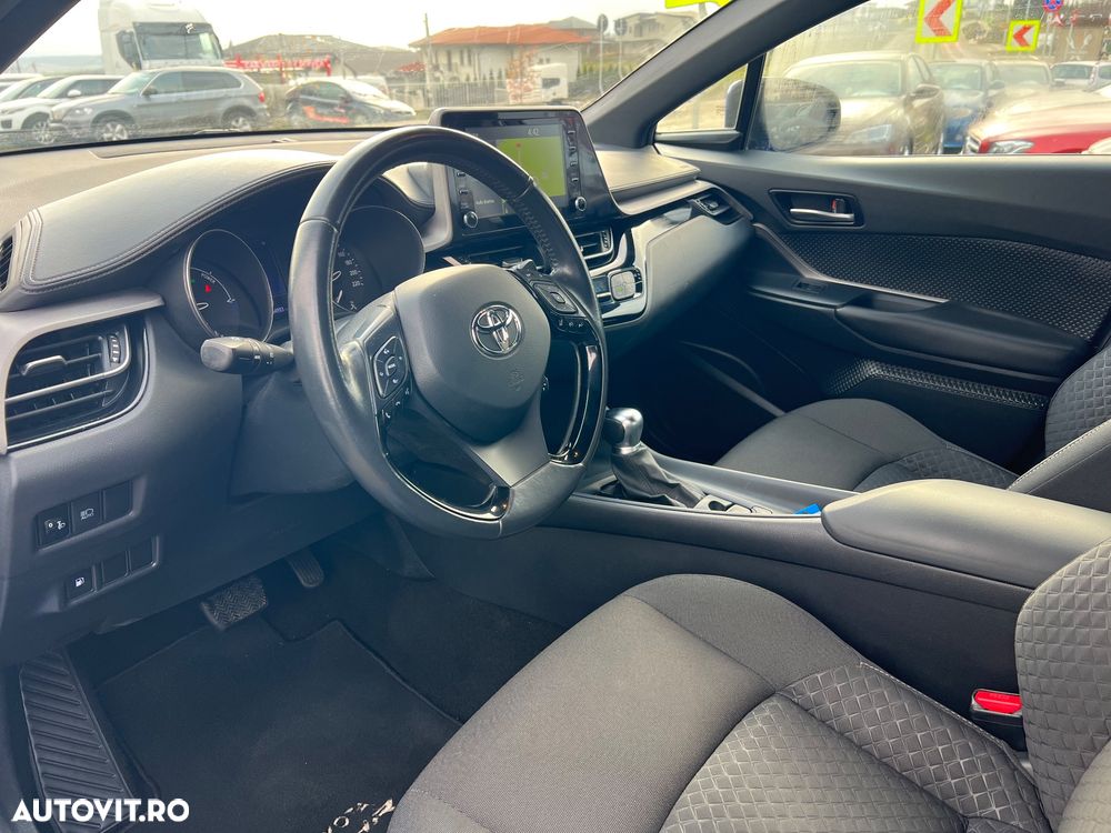 Toyota C-HR Hybrid Club - 5