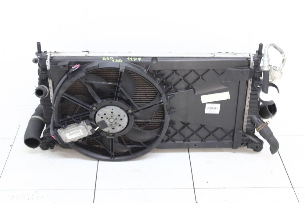 CHŁODNICE KOMPLET CHŁODNIC WENTYLATOR VOLVO S40 II V50 1.6 D - 4