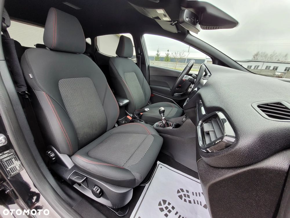 Ford Fiesta 1.0 EcoBoost S&S ST-LINE - 17