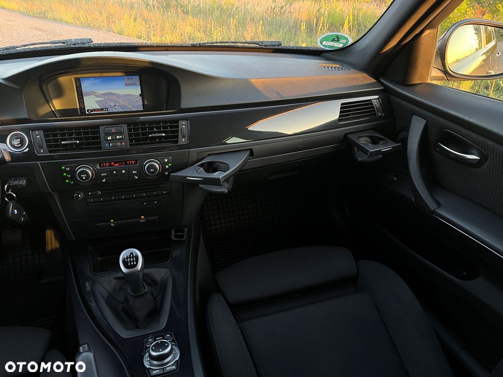 BMW Seria 3 - 26
