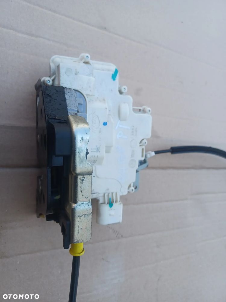 ZAMEK DRZWI PRAWY TYŁ A4 B8 7pin 8K0839016 - 4