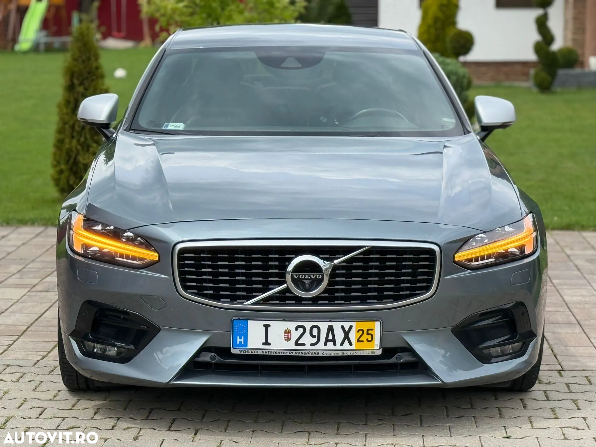 Volvo S90 D5 AWD Geartronic R Design - 6