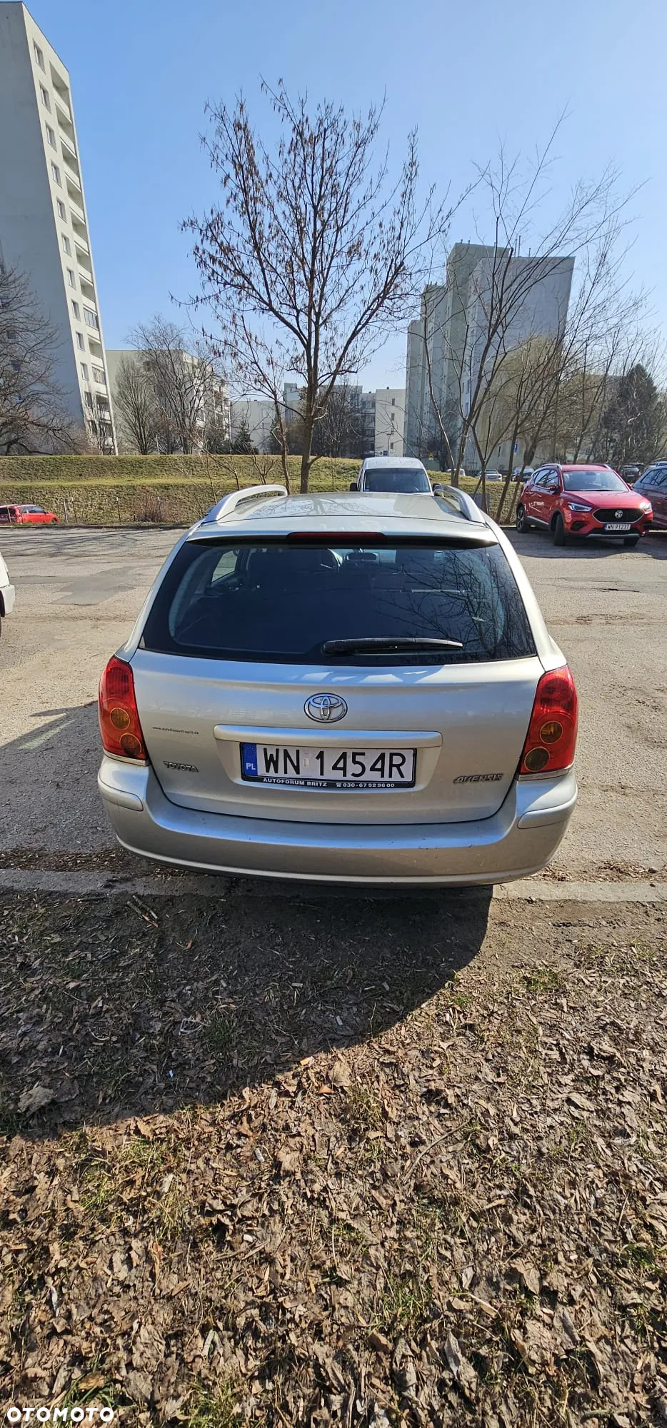 Toyota Avensis 1.8 VVT-i Luna - 6