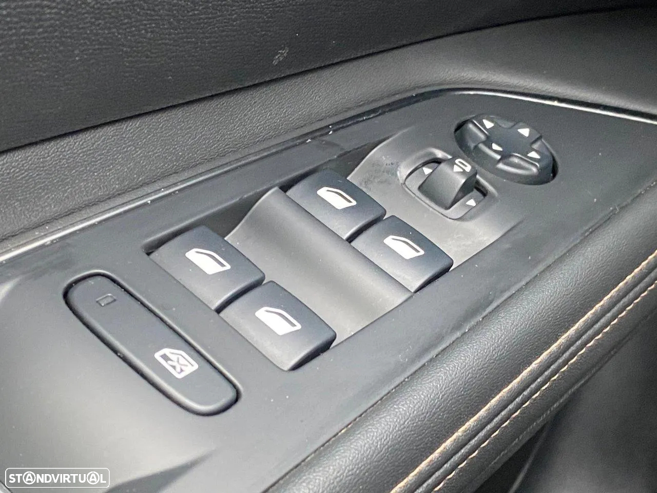 Peugeot 5008 2.0 BlueHDi GT EAT8 - 33