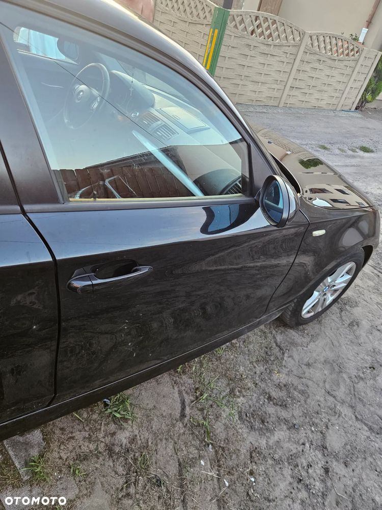 BMW Seria 1 118d DPF - 13