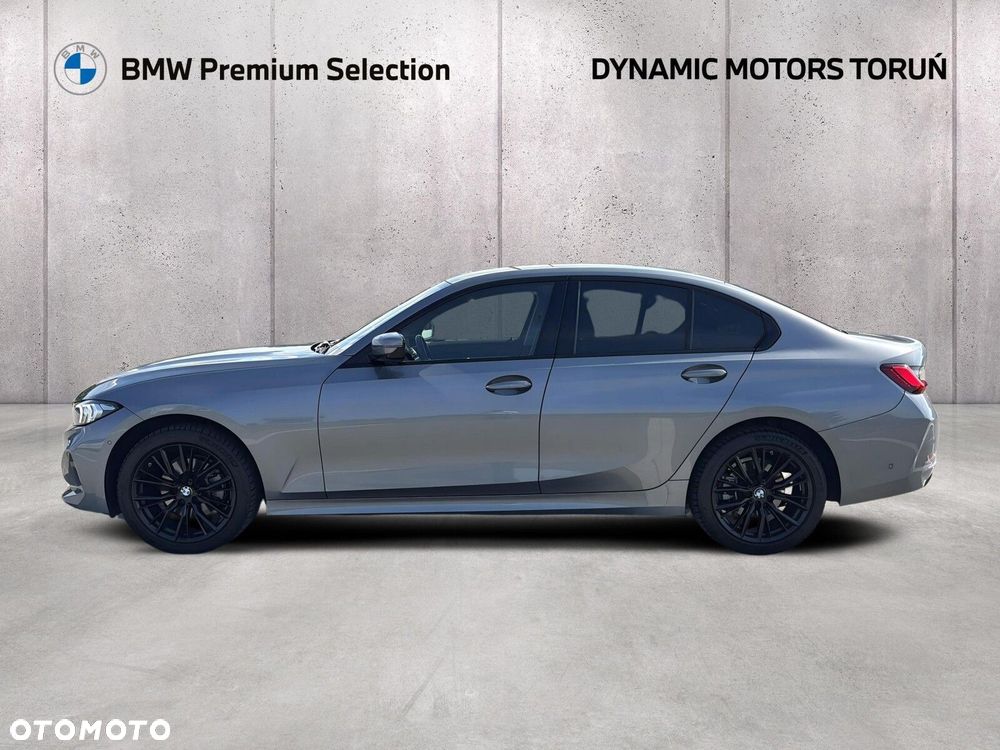 BMW Seria 3 320i - 4