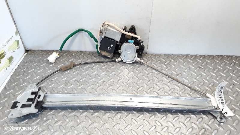 ELEVADOR DE VIDRO FRONTAL DIREITO MITSUBISHI GALLOPER 2001 - 3