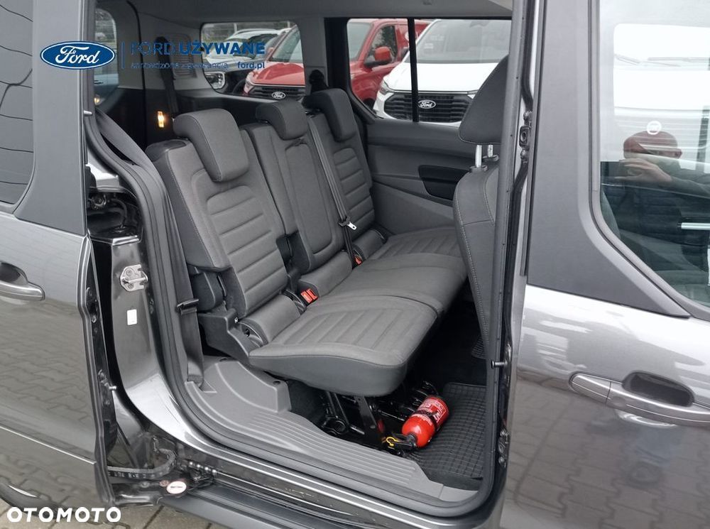 Ford Tourneo Connect - 19