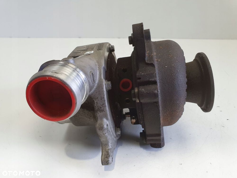 TURBOSPRĘŻARKA Volvo V70 III 2.0 D3 _ turbo 31331331 - 5