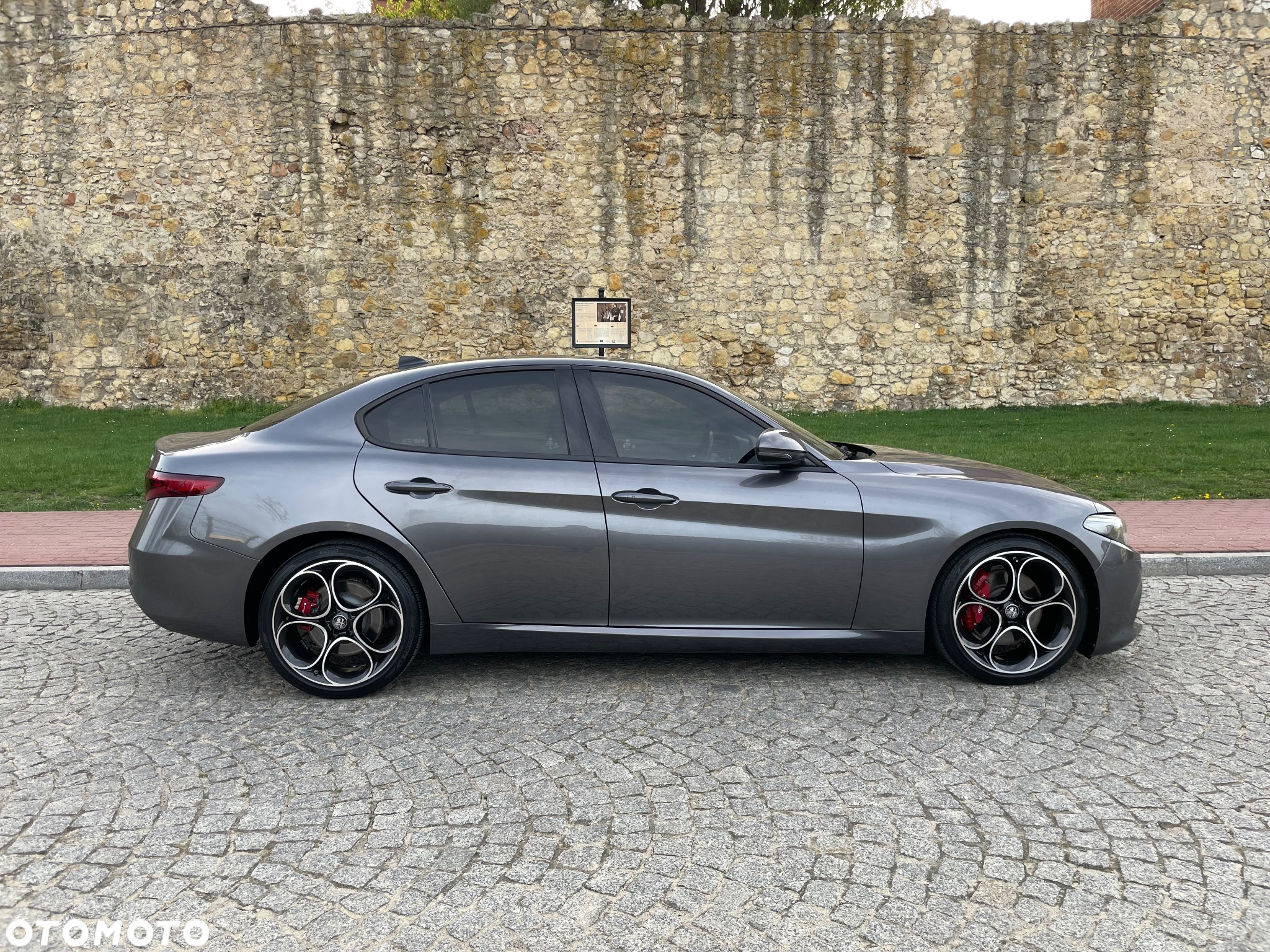 Alfa Romeo Giulia 2.0 Turbo Veloce - 7