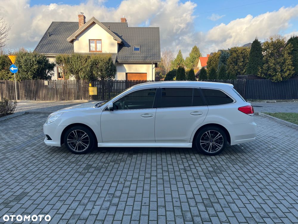 Subaru Legacy 2.0i Lineartronic Comfort - 8