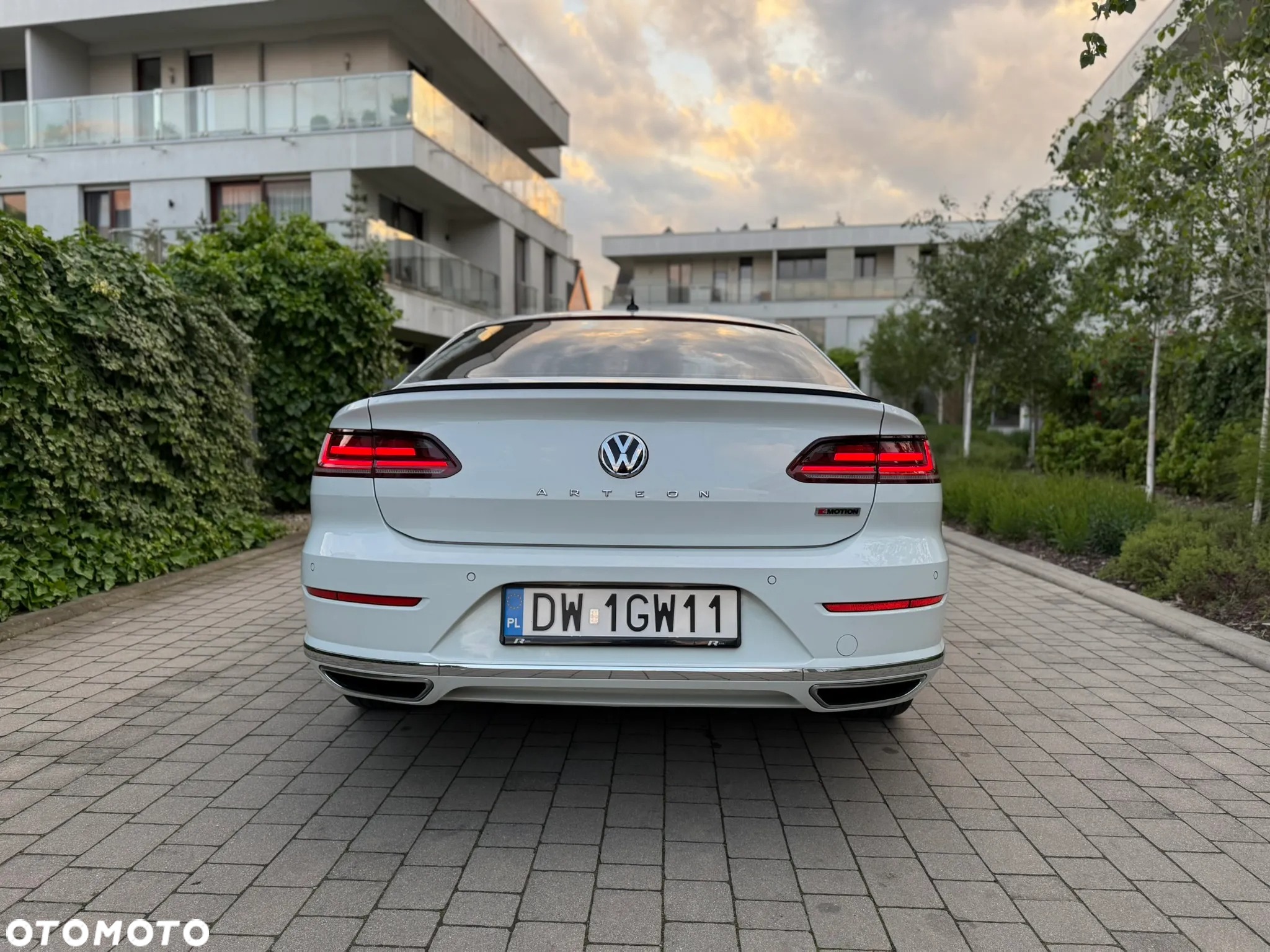 Volkswagen Arteon 2.0 TDI Bi-Turbo SCR 4Mot R-Line Edition DSG - 10