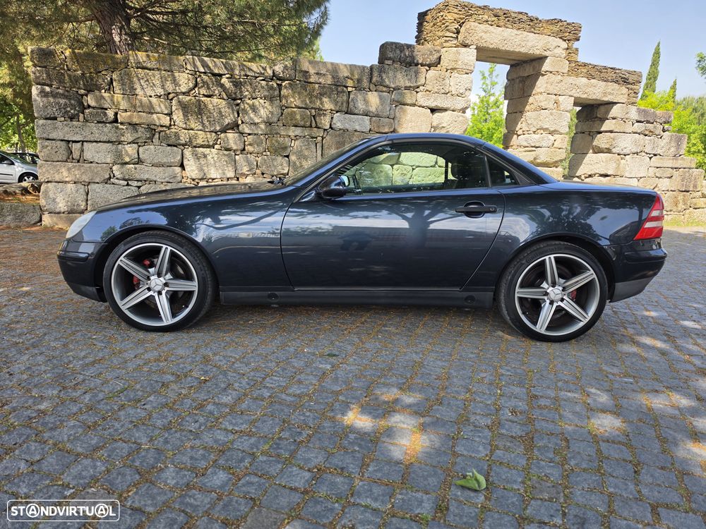 Mercedes-Benz SLK 200 - 7