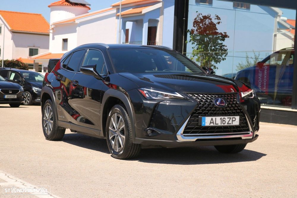 Lexus UX 300e Premium - 3