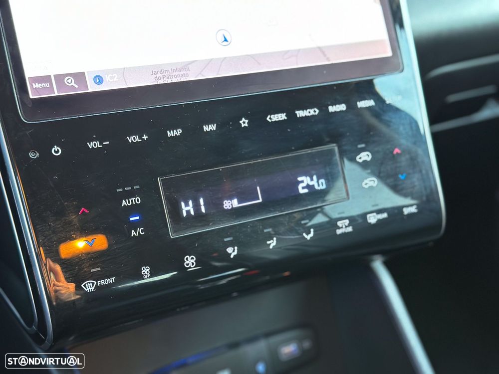 Hyundai Tucson 1.6 CRDi Business - 19