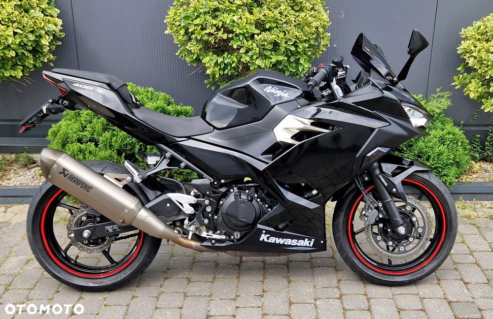 Kawasaki Ninja 400 - 3