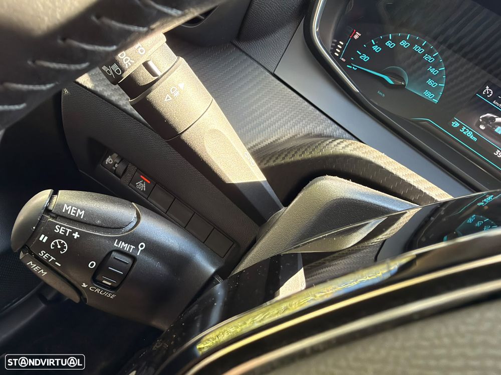 Peugeot e-208 Active Pack - 15
