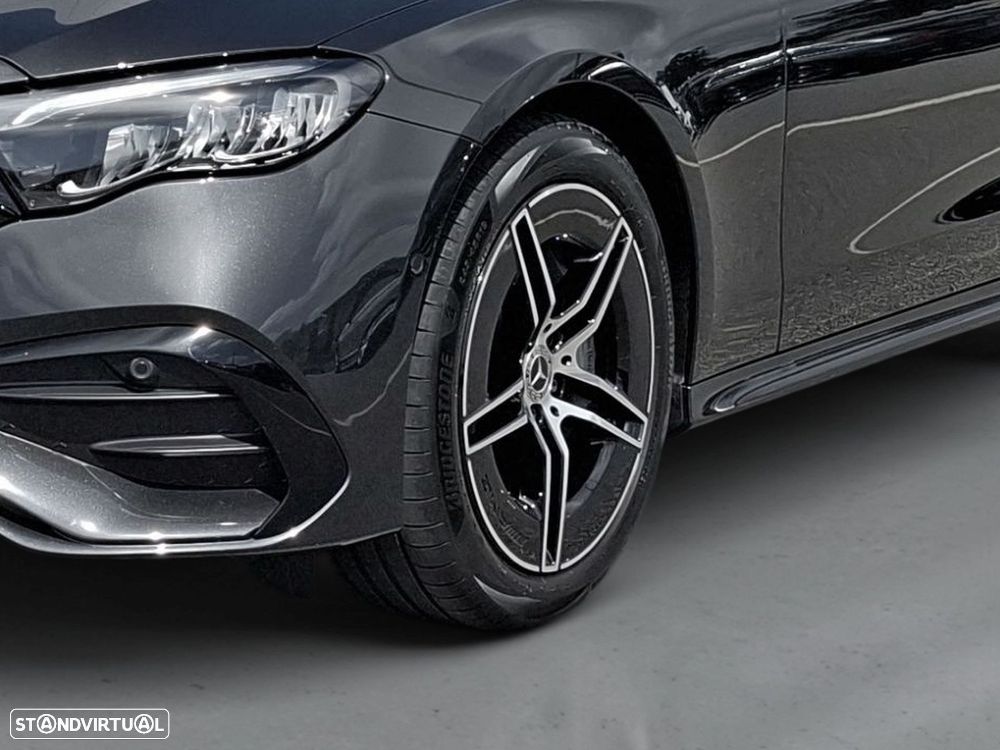 Mercedes-Benz e-220 d - 4