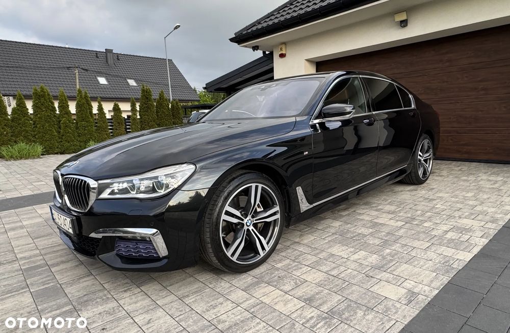 BMW Seria 7 740d xDrive - 33