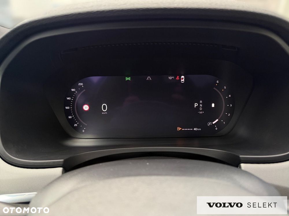 Volvo V90 Cross Country - 17