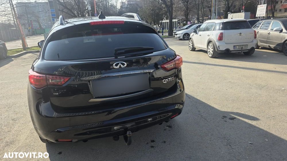 Infiniti QX70 3.7 AWD Aut. S Premium - 11