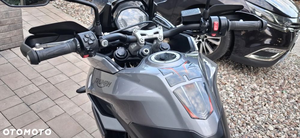 Triumph Tiger - 19