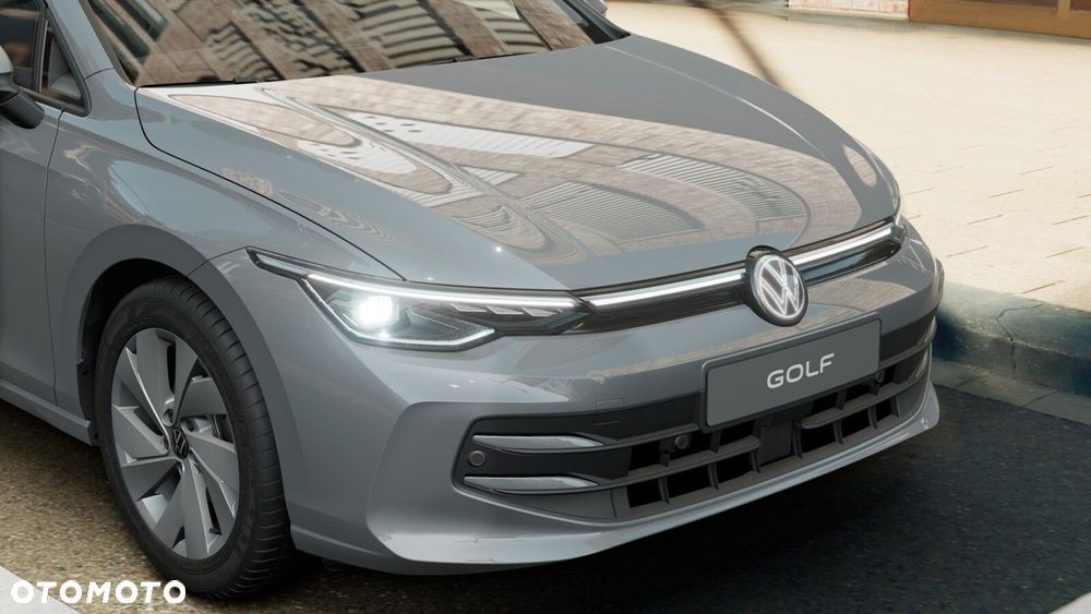 Volkswagen Golf - 10