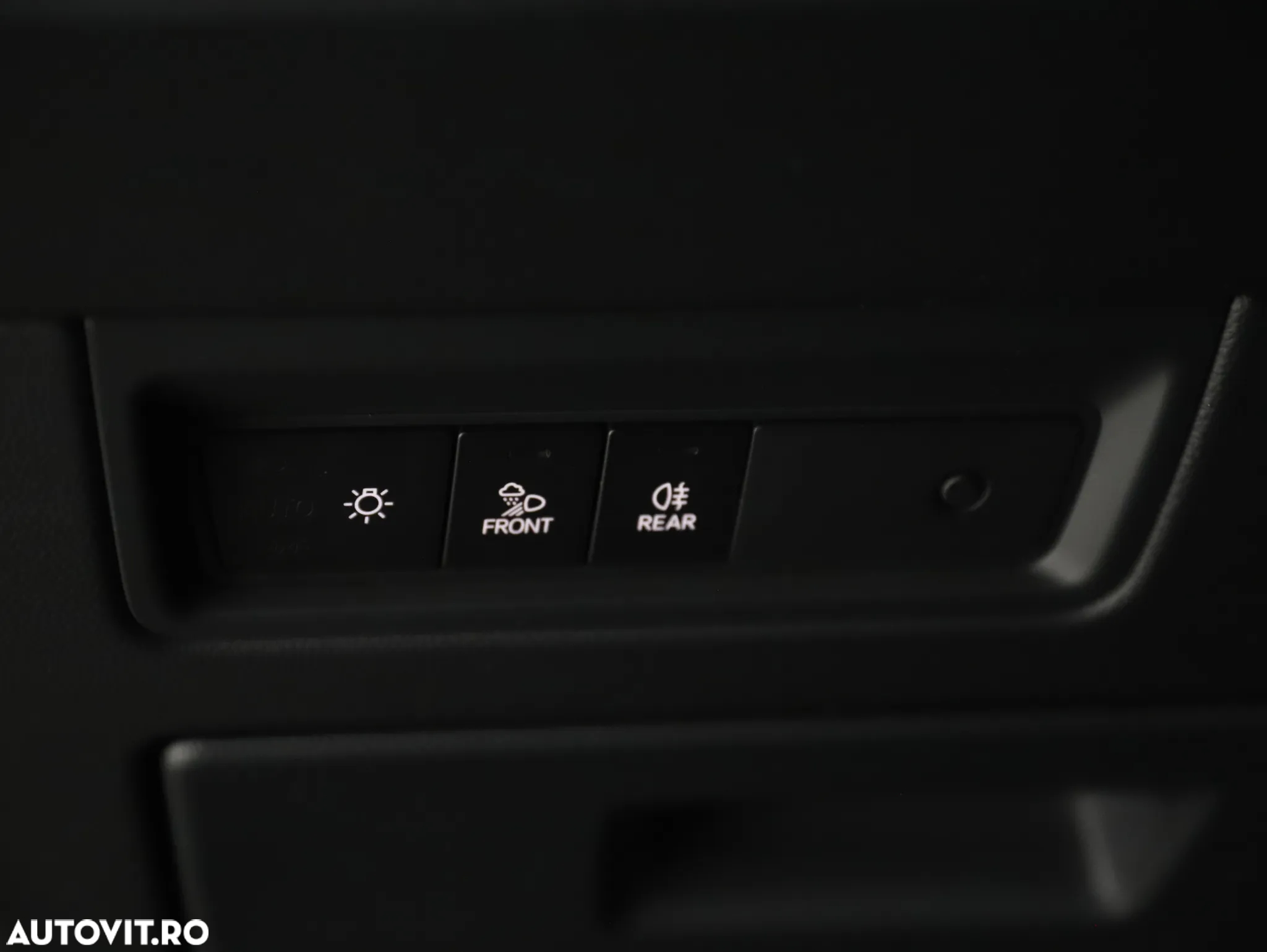 Volkswagen Touareg 3.0 V6 TDI 4Motion DPF Automatik R-Line - 23