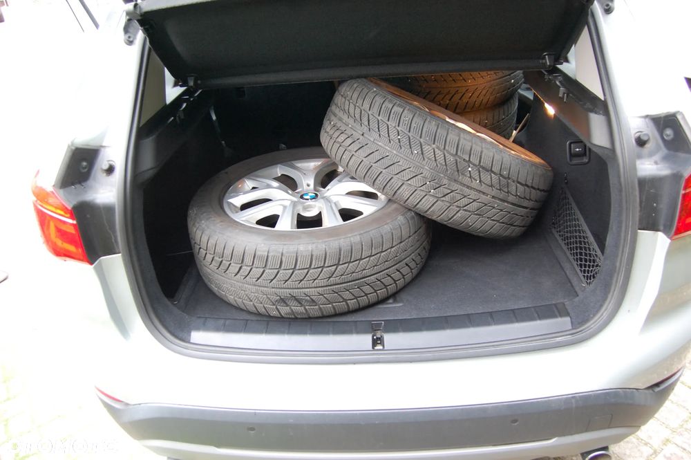 BMW X1 xDrive20d - 32