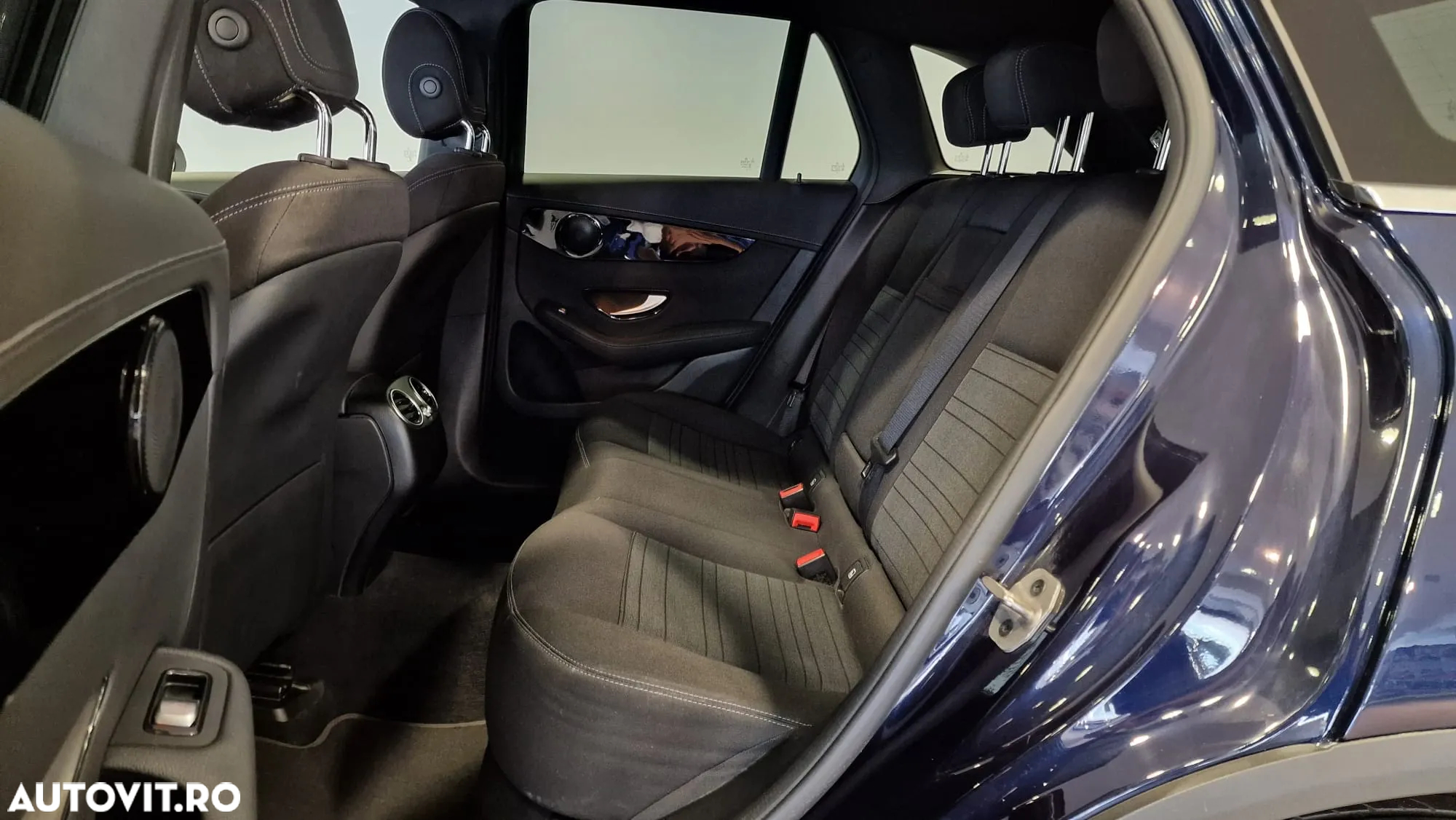 Mercedes-Benz GLC 300 e 4Matic 9G-TRONIC - 14