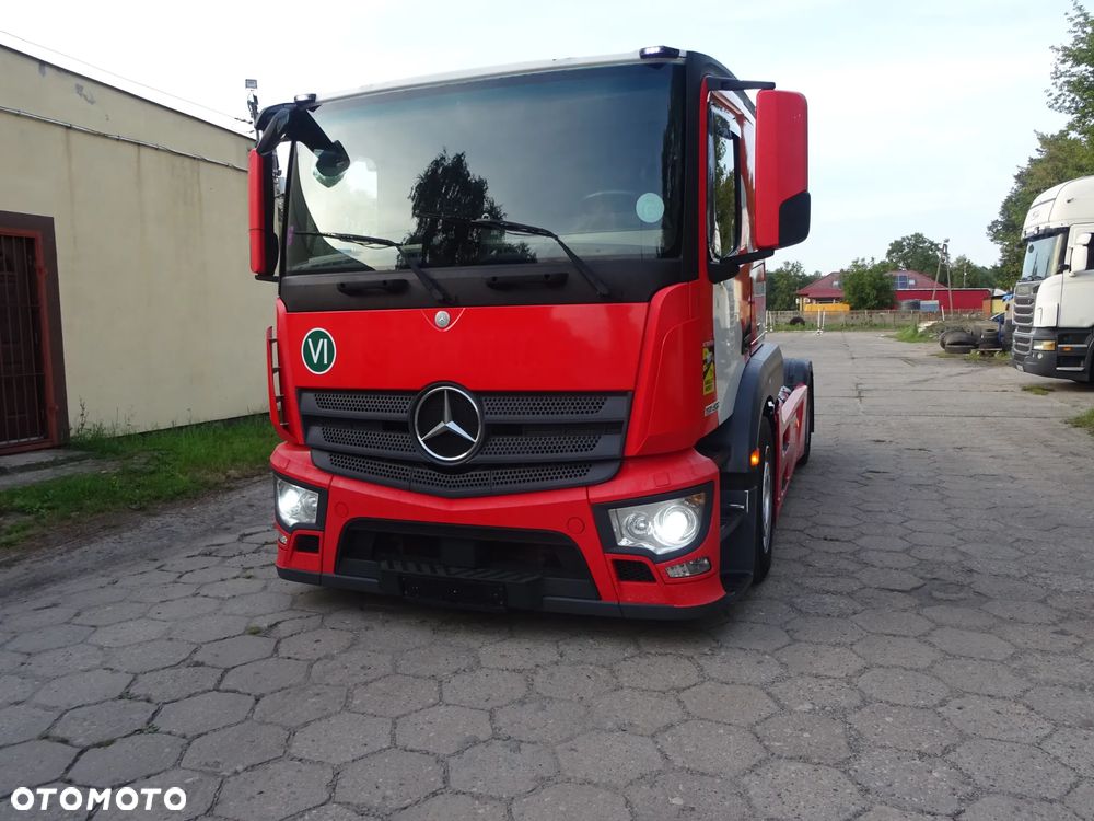 Mercedes-Benz 1846 - 3