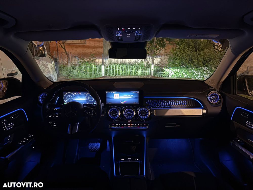 Mercedes-Benz EQB 250+ Electric Art - 10
