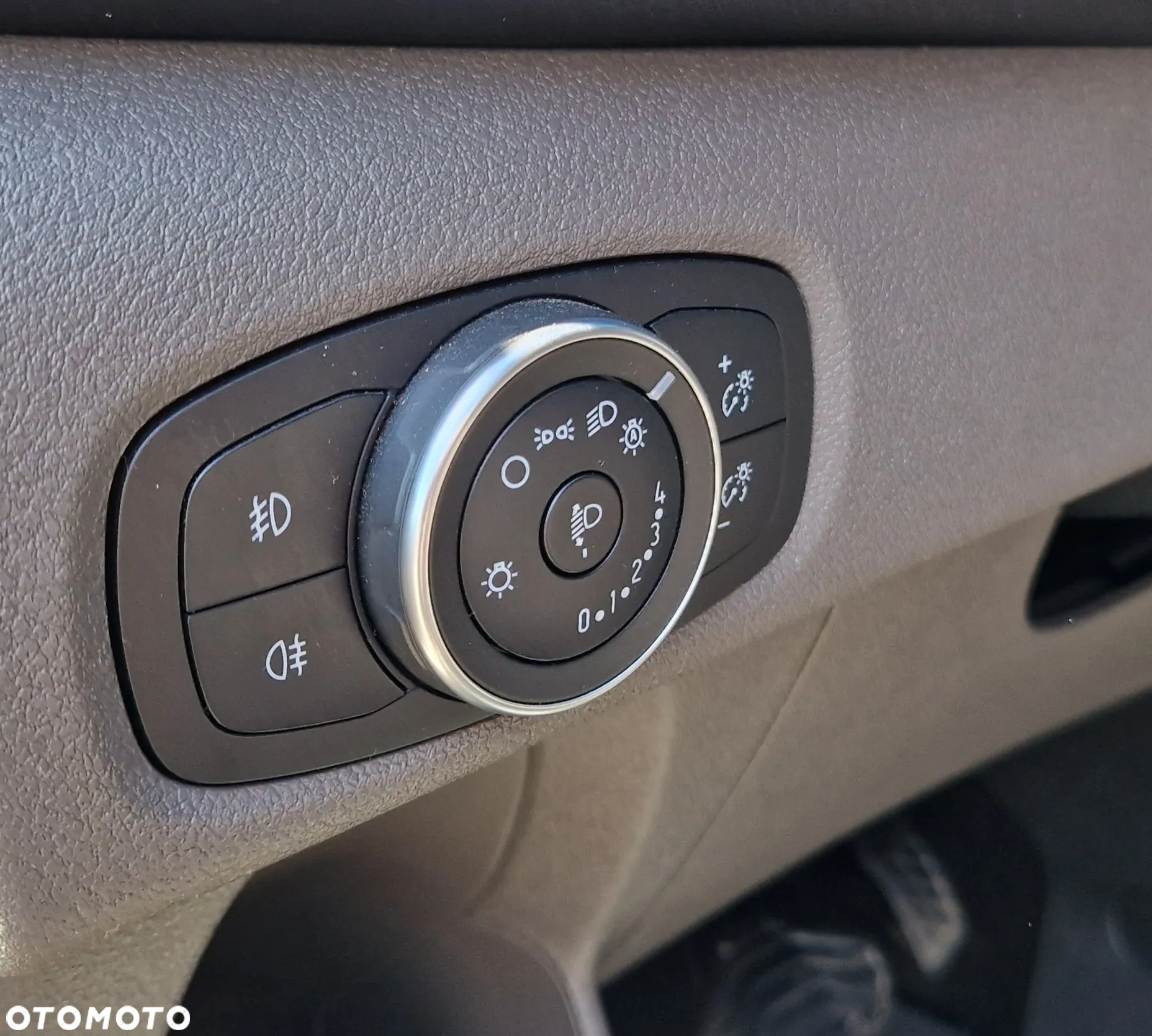 Ford Tourneo Custom 2.0 EcoBlue L1 Titanium SelectShift - 22