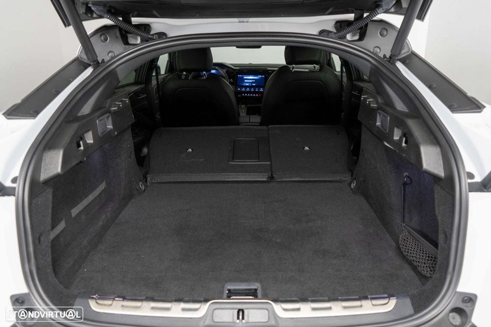 Peugeot 408 1.6 Hybrid GT e-EAT8 - 15