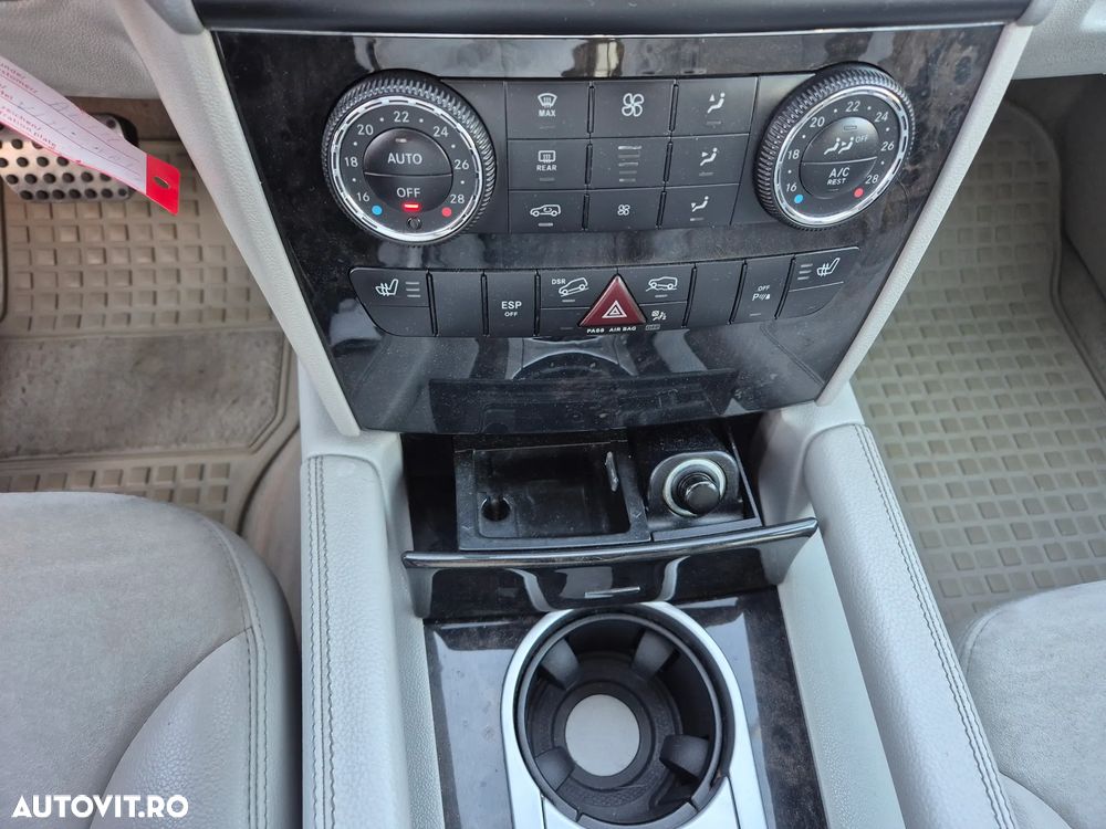 Mercedes-Benz ML - 21