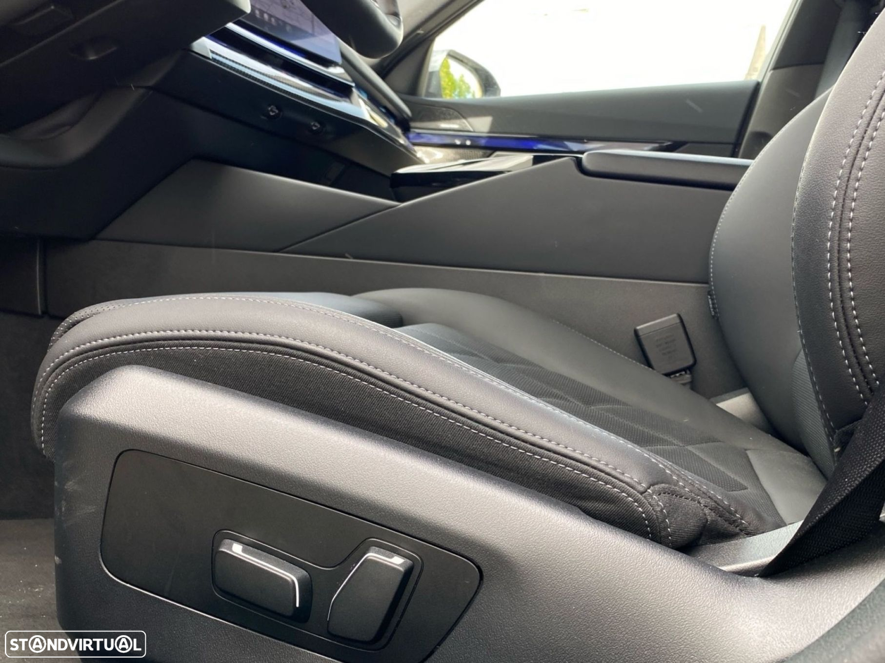 BMW i5 eDrive40 Pack Desportivo M - 16