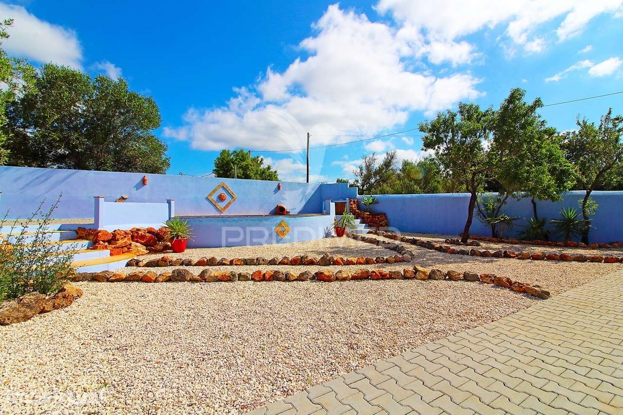 Moradia T4 Exclusiva com Piscina, Lago e Terreno de 7450m² - Grande imagem: 3/28